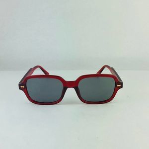 Transparent deep red square frame sunglasses